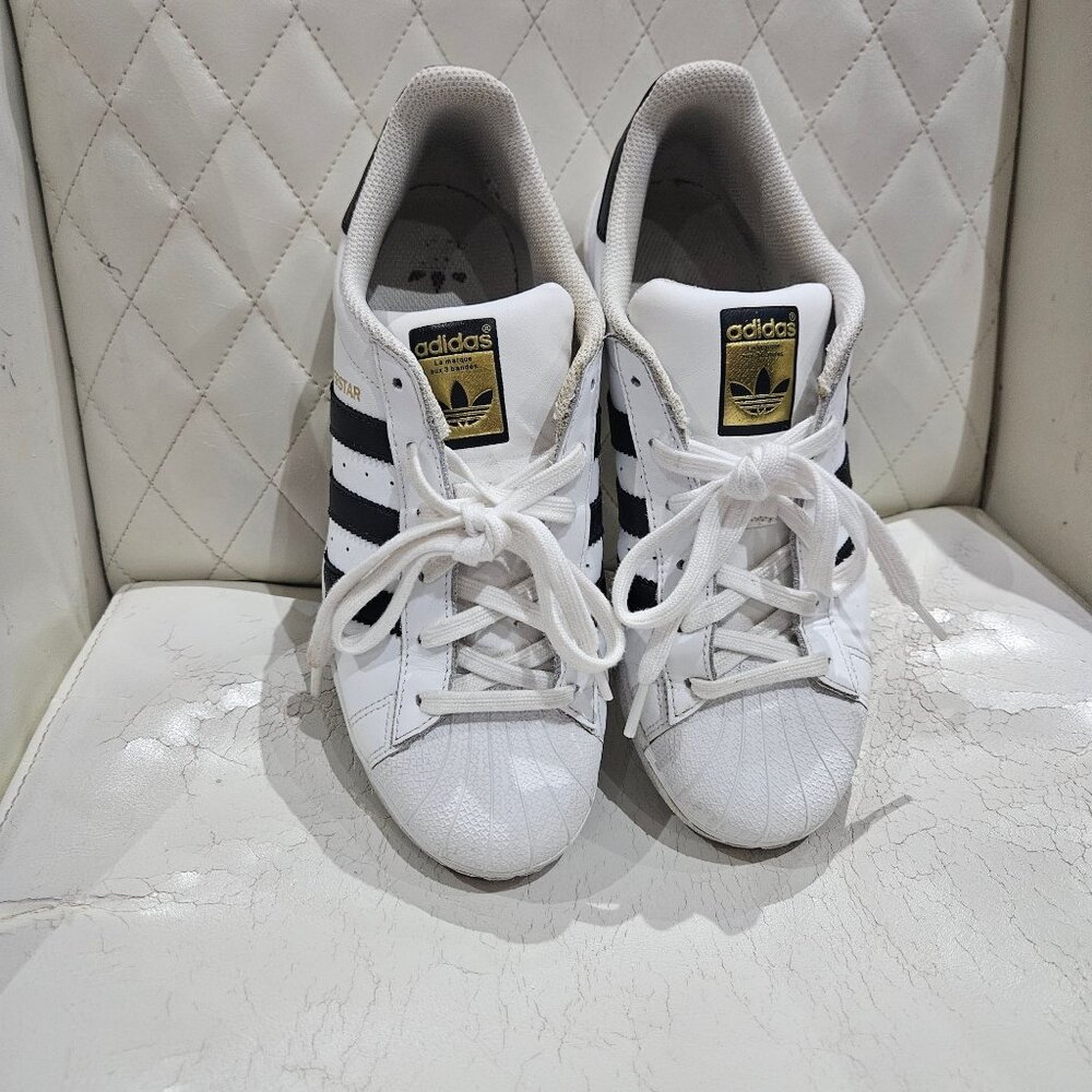 Adidas Superstar White & Black Sneakers Size 7.5 Ortholite Sole